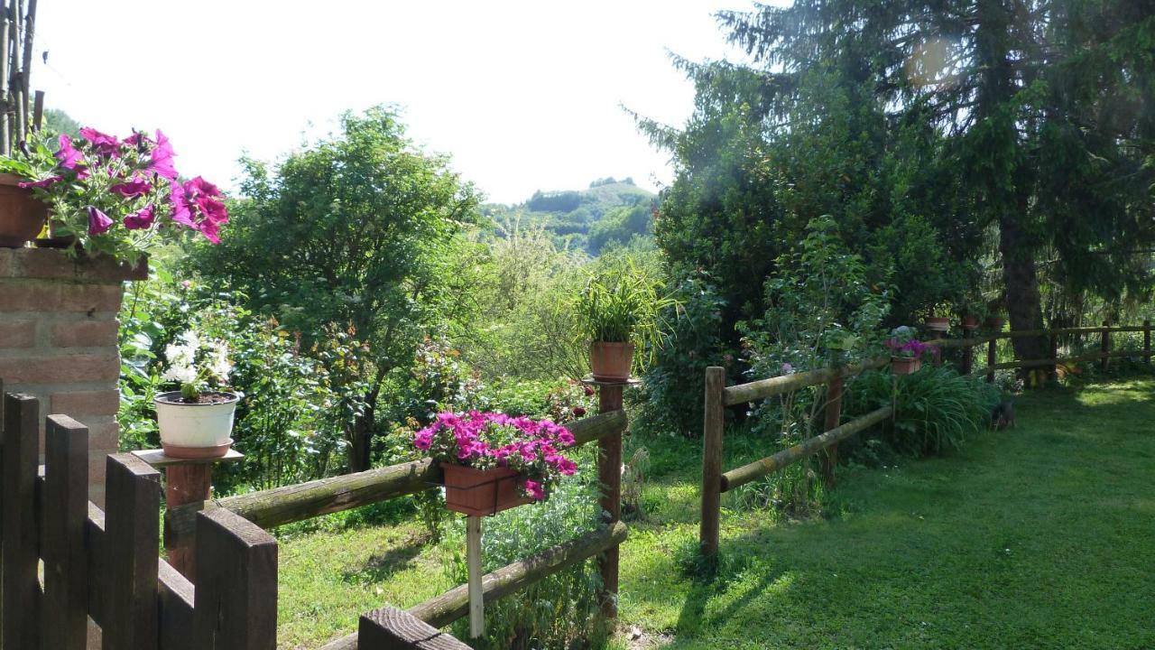 B&B Locanda Della Sesta Felicita Vaglio Serra Екстериор снимка